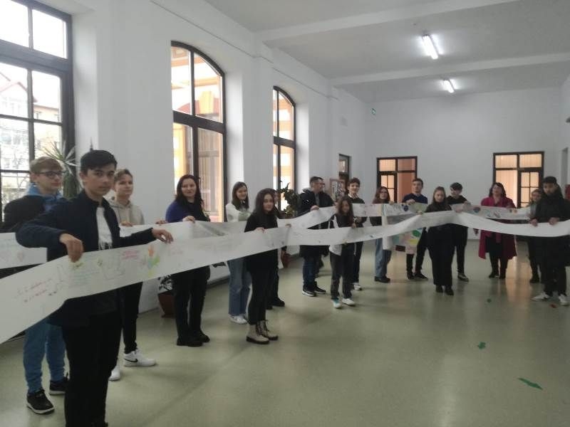 Pacea este atitudine – Activitate organizată de Gimnaziul Kogălniceanu și Colegiul „Grigore Ghica”